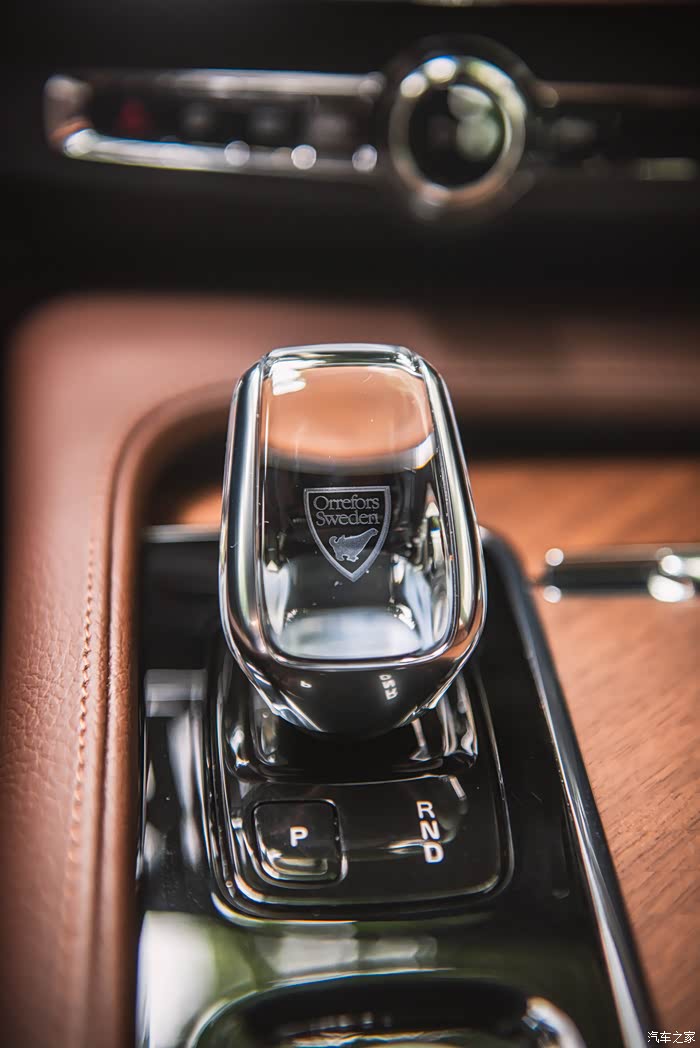 【图】小玖进化论(一)之年轻就是爱折腾(改水晶档杆)_沃尔沃s90论坛