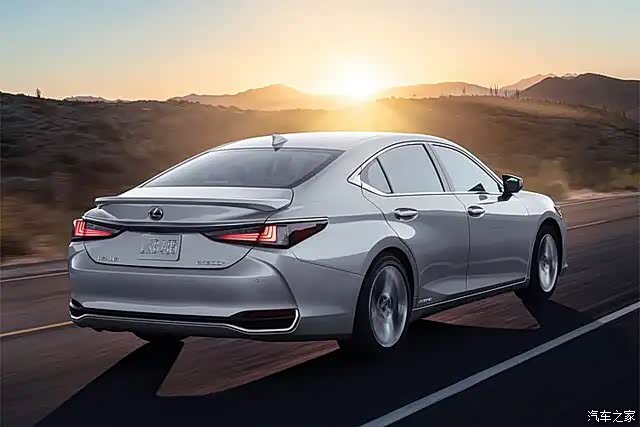 看看雷萨升级的部分和主动安全的详细说明.