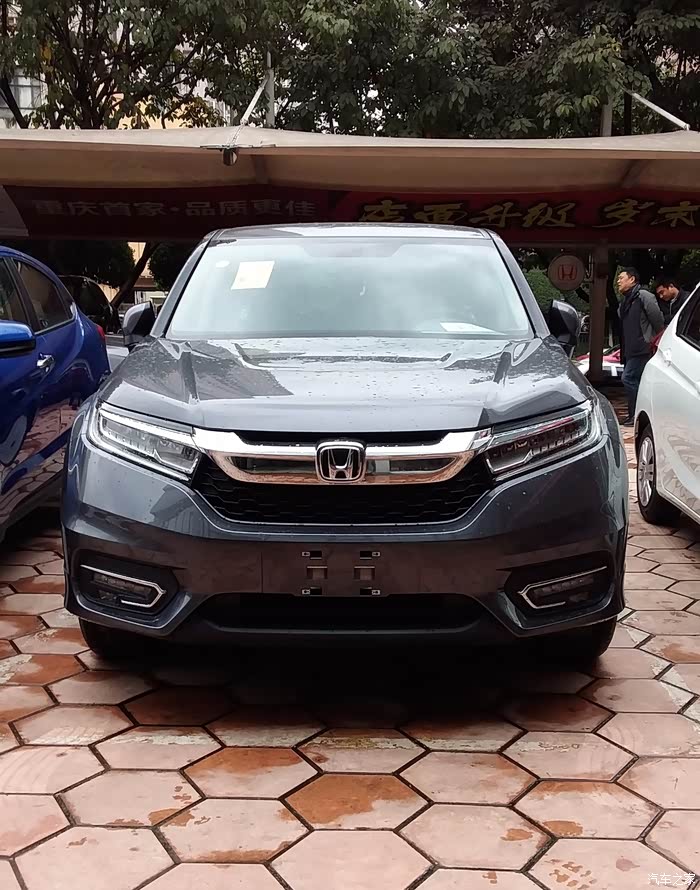 冠道1.5尊享太空银简拍,看29号价格如何了