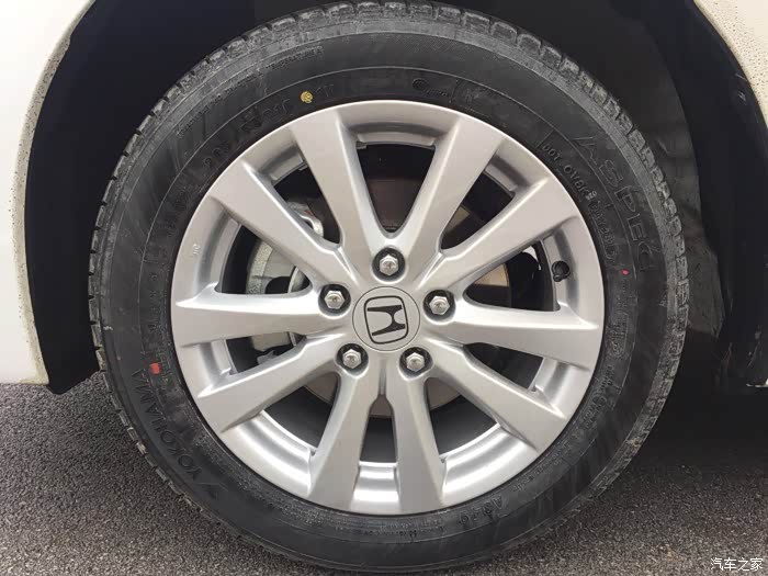 九代思域轮毂有的甩一套过来