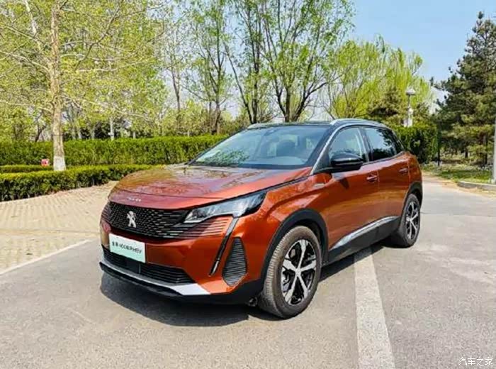 多连杆 四驱的法系车你了解吗?新款标致4008混动试驾