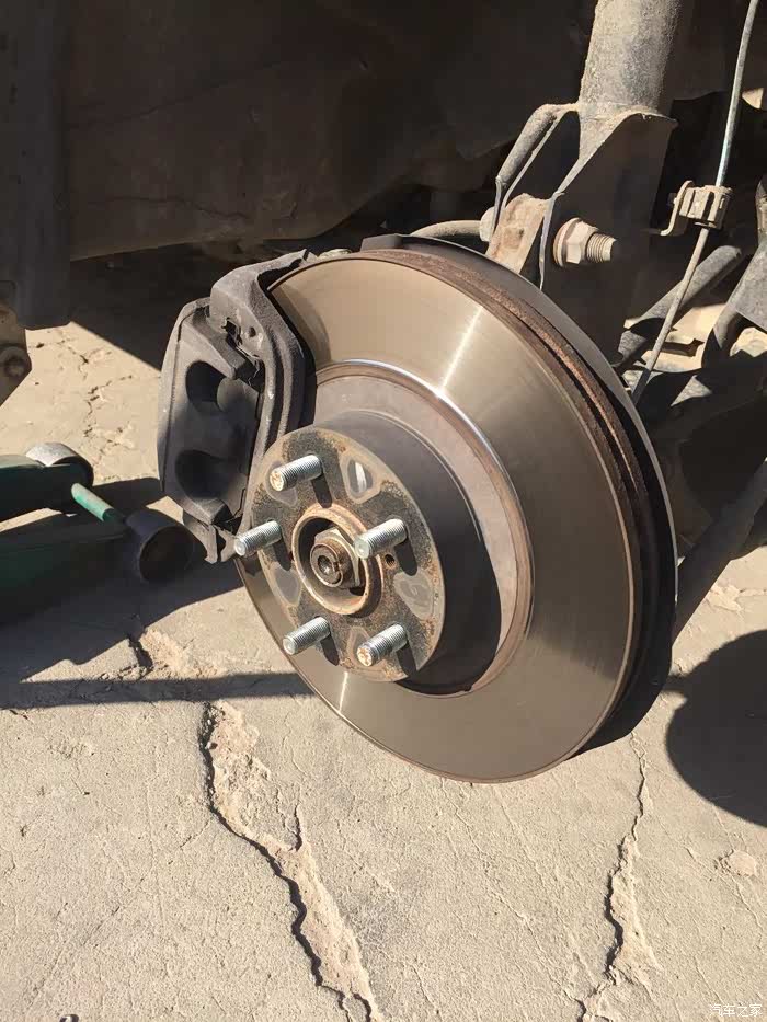 分享一下森林人换轮胎螺丝的心得 希望对广大森友有帮助