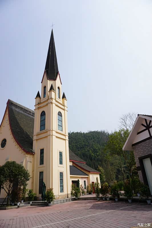雪山花水湾小镇and王山别墅