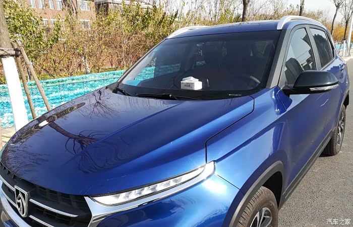 星夜蓝 宝骏510实拍,多张美图蓝色颜兽,增加遇到的车的毛病