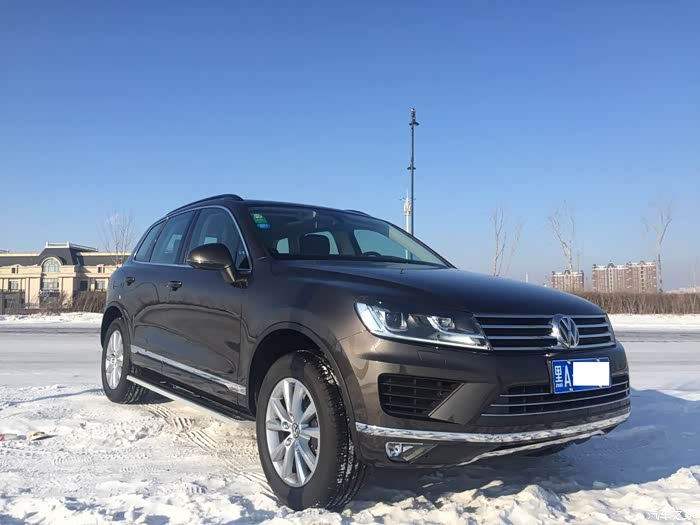 2016款途锐颜色---荒漠棕