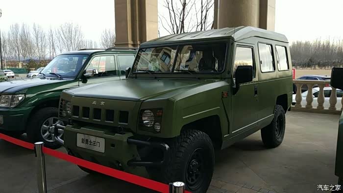 北汽勇士三门要改120-150升以上的油箱谁有方案?