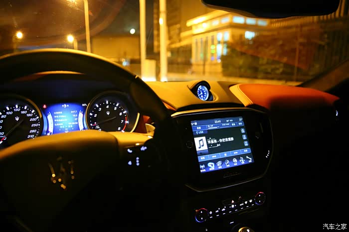 40万蓝色妖g【92p高清】 比基尼泳池趴_玛莎拉蒂论坛_汽车之家论坛