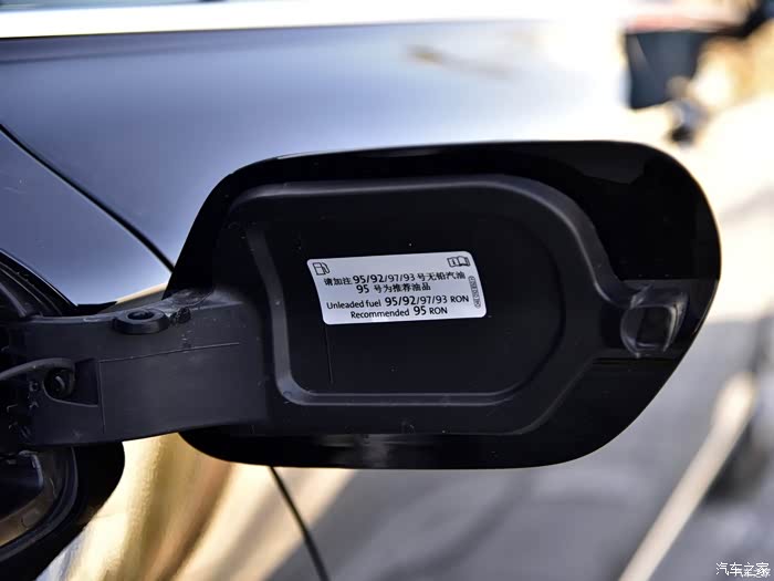 迈腾加几号汽油合适?
