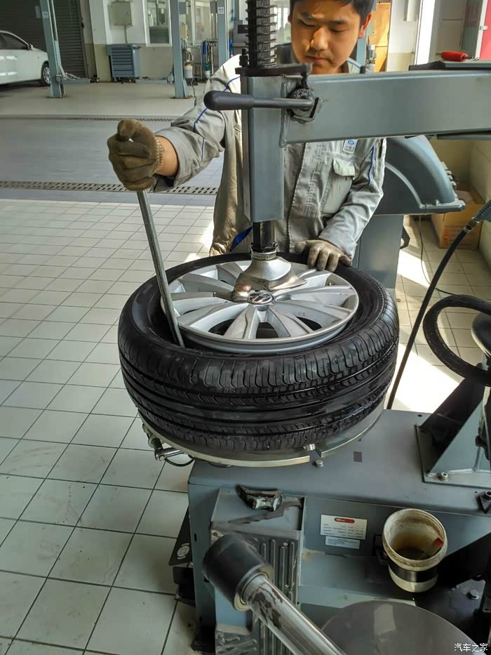 6速腾 1月底提车4月底在4s店换轮胎!_速腾论坛_汽车之家论坛