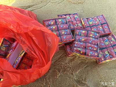 年初又被家带往海边这次来点样放鱼雷那炮声啊哈哈哈