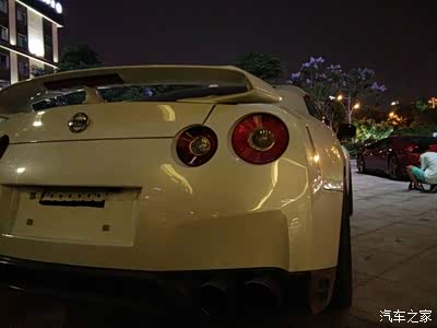 gtr车尾