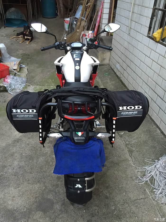 有cb190r改装挡风玻璃的嚒