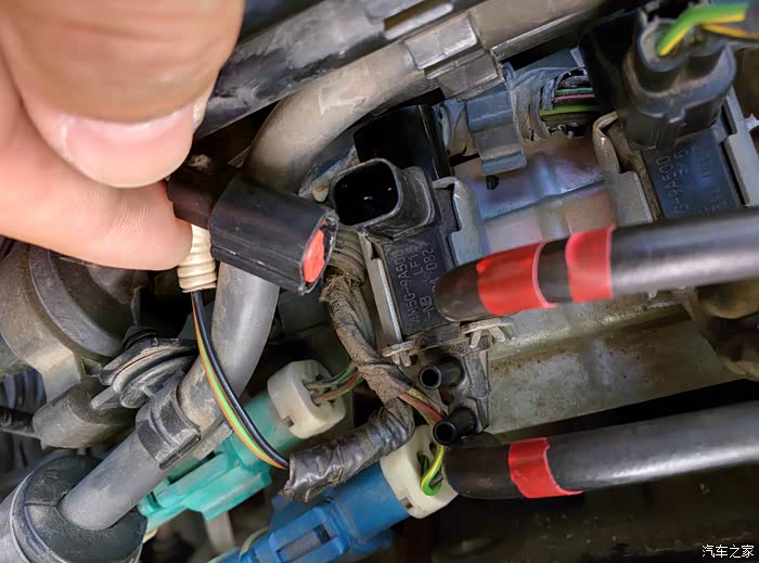 【图】=== 经典福克斯更换进气控制电磁阀 ===_福克斯论坛_汽车之家