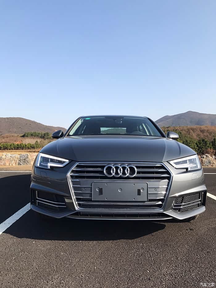 某省目前仅此一台季风灰20岁少年奥迪a4l18时尚标配提车作业