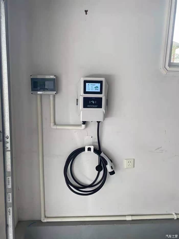 充电桩我安装的是380v11kw的,最快的时候可以达到一小时80公里.