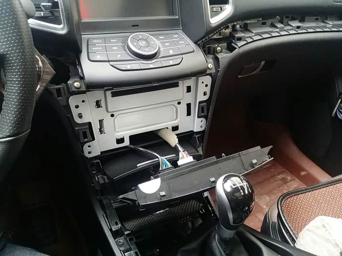 拆装幻速s6中控主机