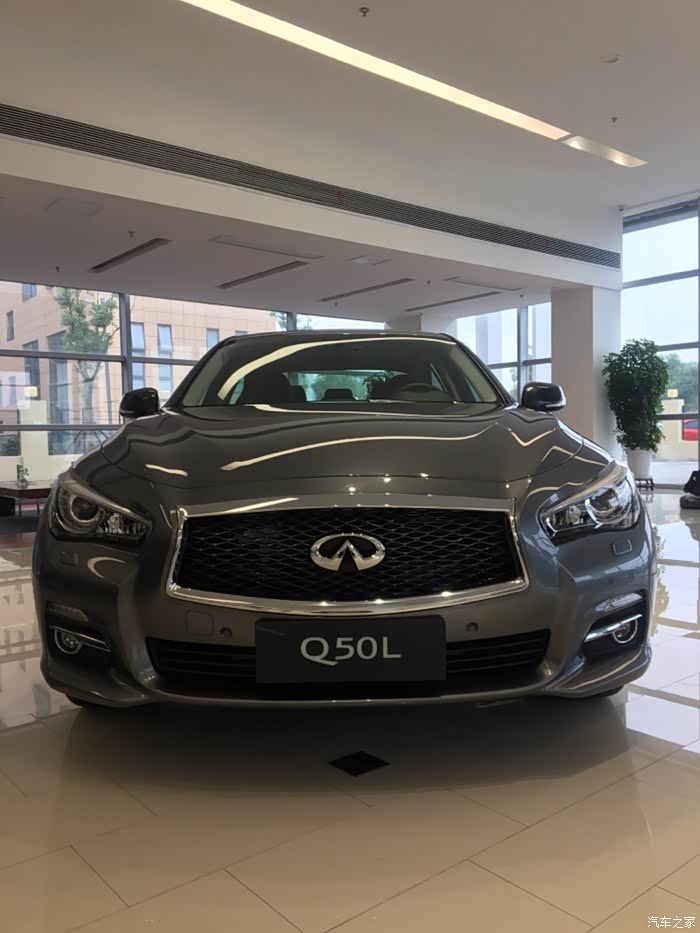 有木有铂金灰颜色的车友上几张实照来看看行不