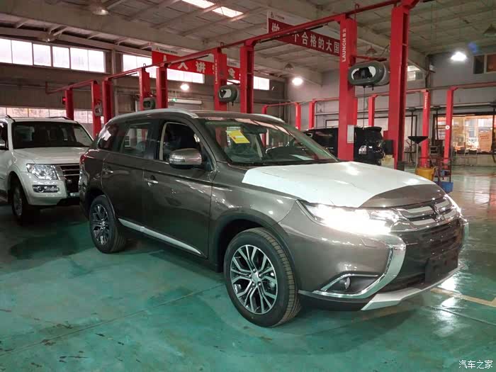 棕褐色欧蓝德豪华版