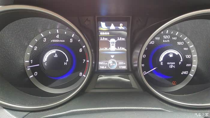 高速上突然报警