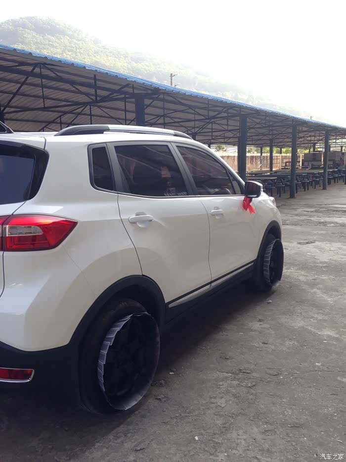 【图】喷轮毂了,渣渣技术_长安cs15论坛_汽车之家论坛