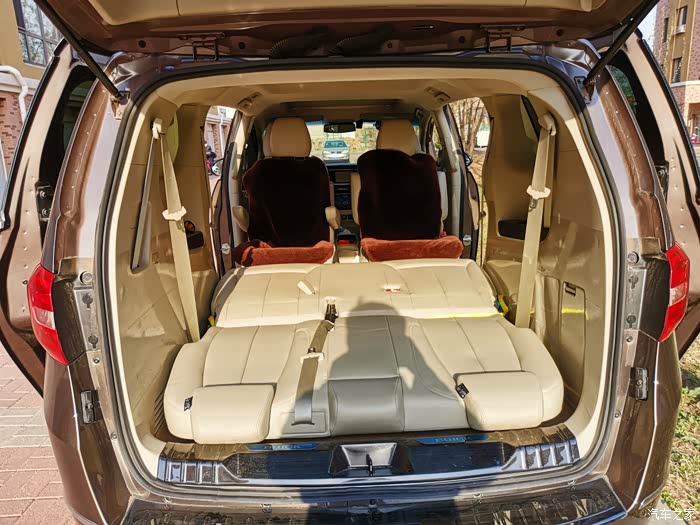 gl8原车座椅改床车2排座椅旋转3排座椅放倒diy