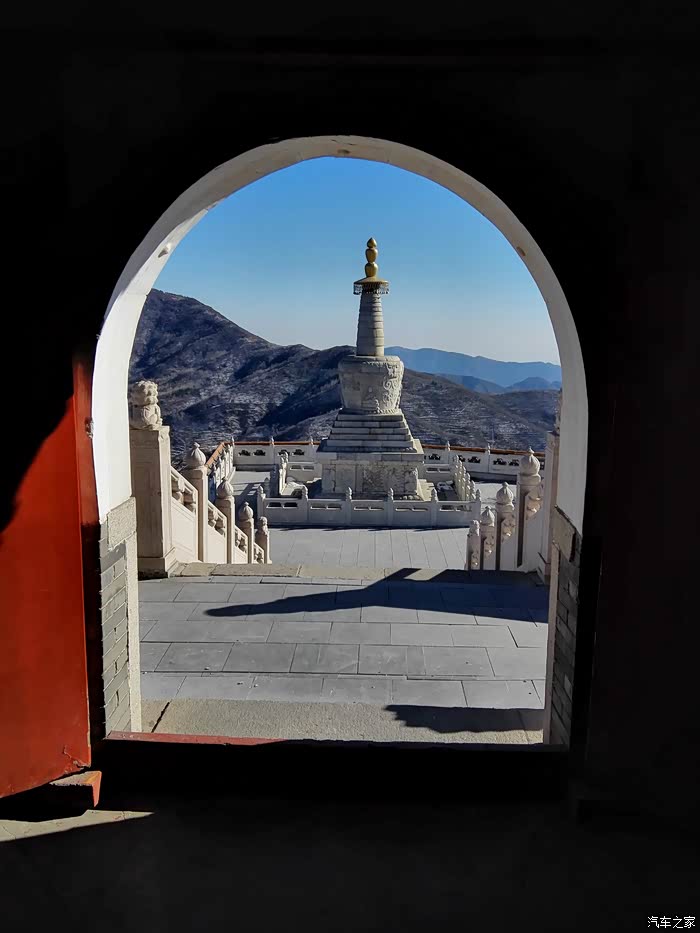 千年古刹大觉寺,日照金顶妙峰山