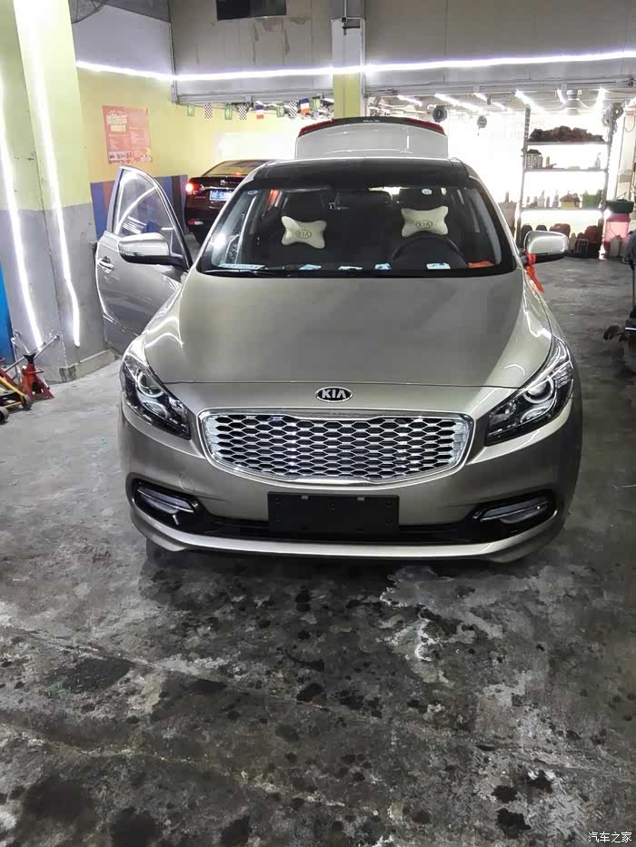 887 | 回复: 10 起亚k4论坛 k4的17款是不是没有阳光米了,典雅金是是