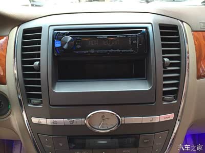 老款君越小改音响cd机