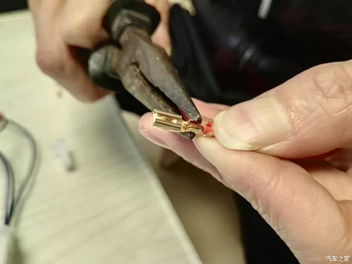 白豪提车和dly加前后行车记录仪右侧摄像头作业求认证求射