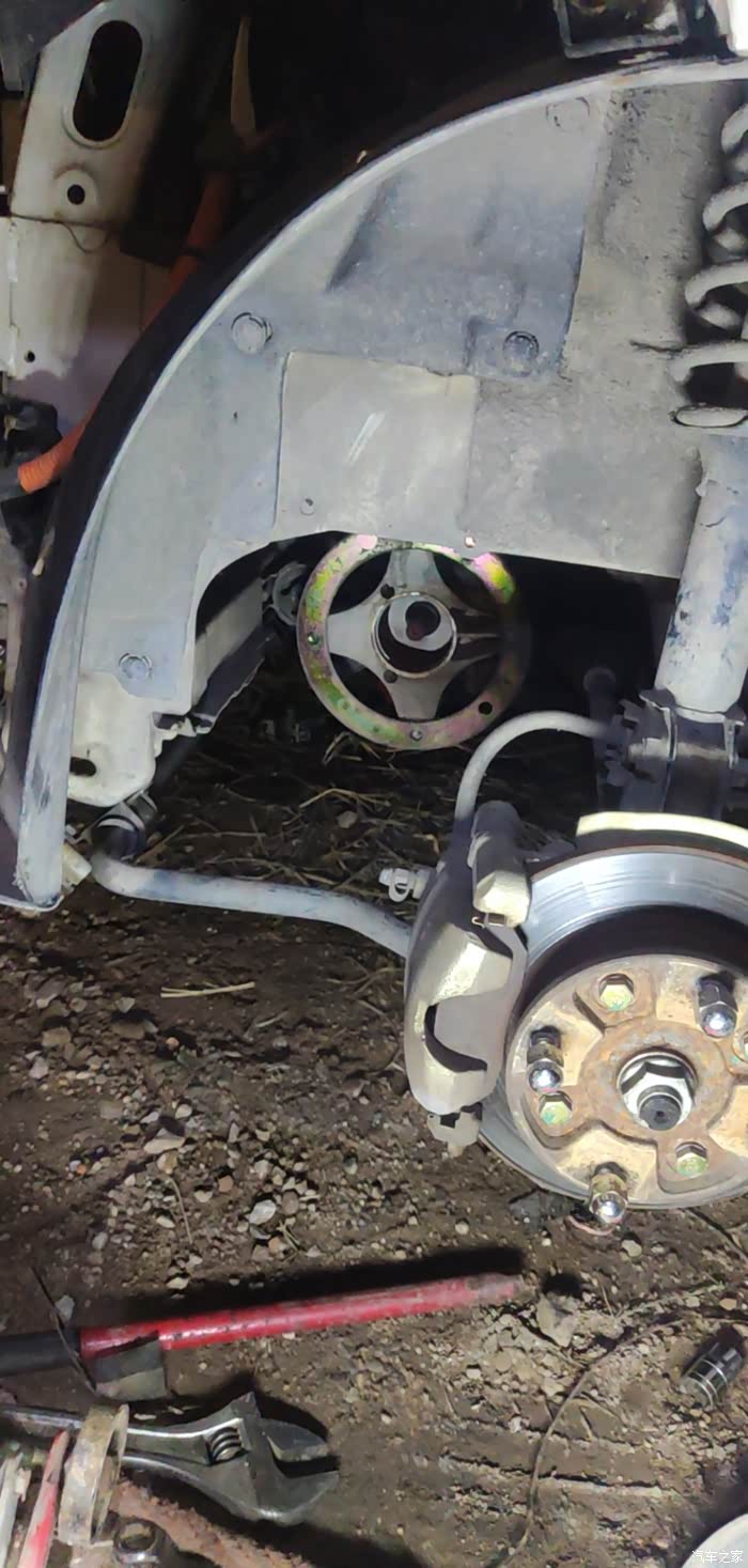 江铃e100a更换电机上的花键轴套