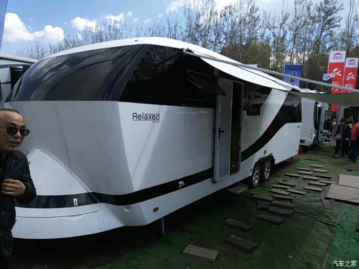 阳春三月北京房车大世界踏青