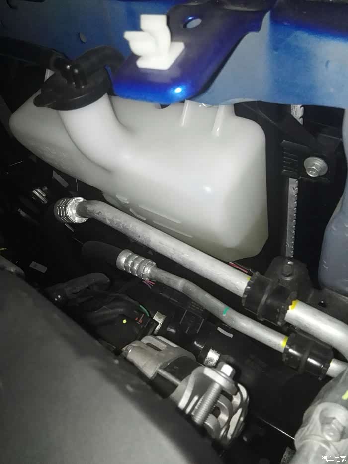 老师机帮忙看看防冻液