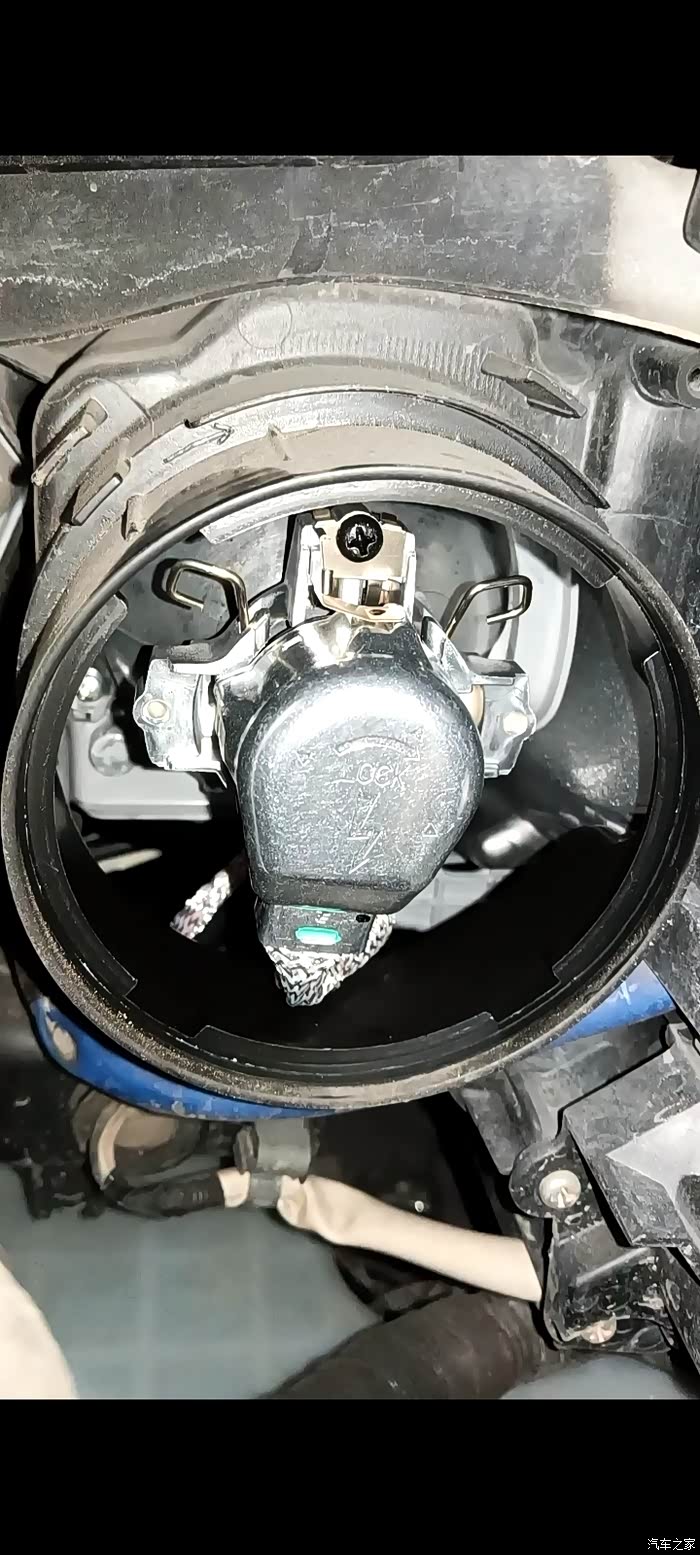 近光灯是飞利浦的d4s氙气灯,色温4200k_雷克萨斯es论坛_汽车之家论坛