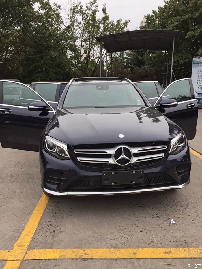 奔驰glc260钙石蓝求认证