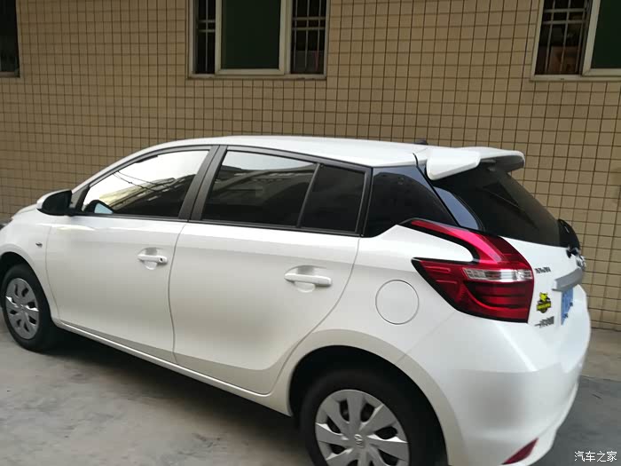 威驰fs有加装后尾翼的嘛