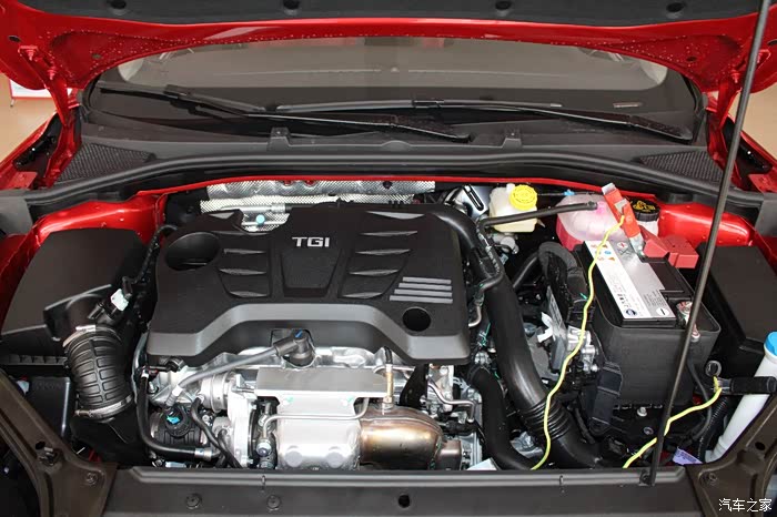 【当红主爵】名爵6给你的不止心跳加速,还有惊艳!