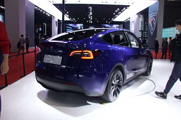 2021上海车展丨国产特斯拉model y亮相