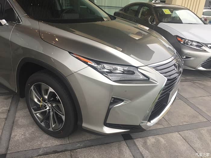 【图】钛银伯爵棕典雅(7月26日更新贴膜尾鳍尾箱垫)_雷克萨斯rx论坛