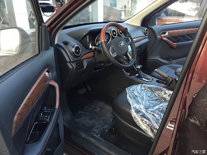 全国首台凯翼v3木纹内饰,惊艳亮相清远金逸店