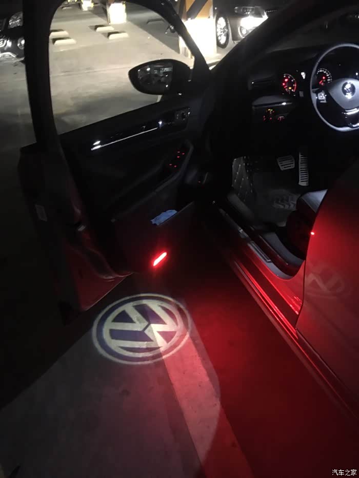 新速腾加装门灯,迎宾灯