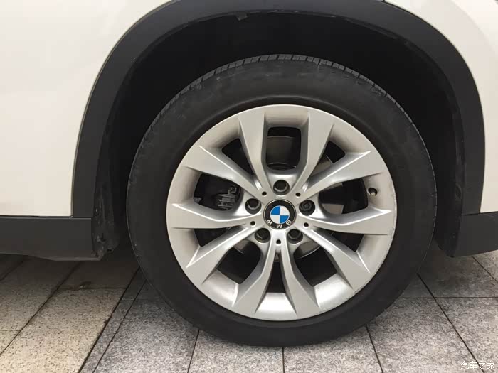 50.17宝马x1原厂轮胎转让