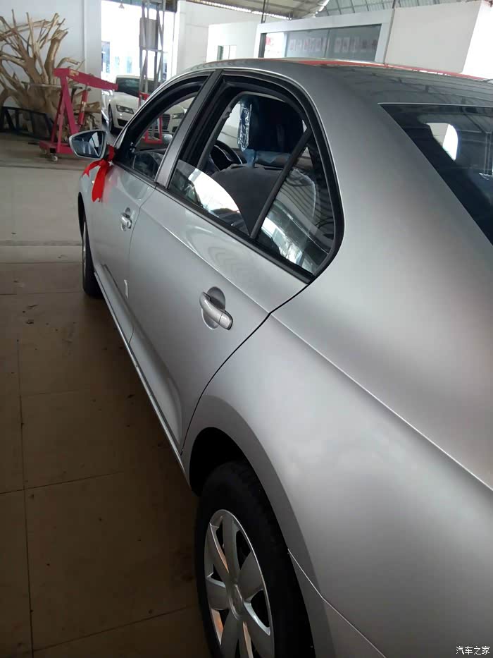 新桑塔纳16l手动银色版主求认证