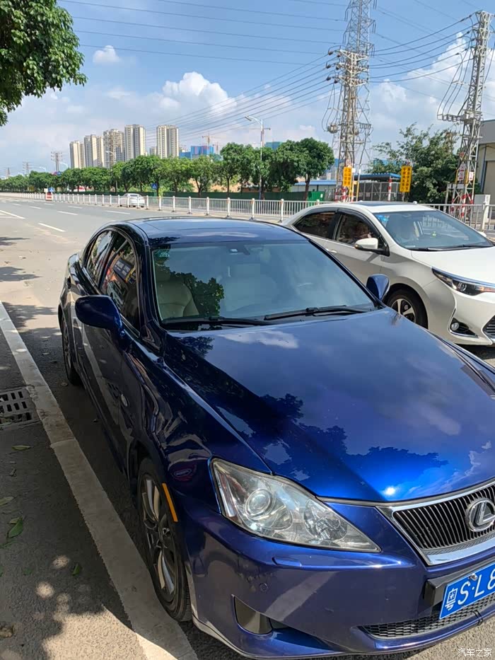 雷克萨斯is300