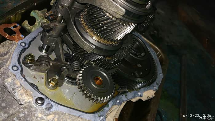 自己动手打造完美坐驾长安cs35更换变速箱五挡超速齿轮就在阳
