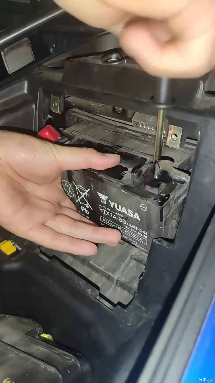 【图】fnx150电瓶废了._摩托车论坛_汽车之家论坛