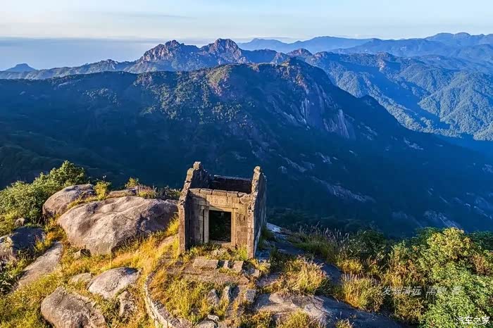 迎暖春送积分徒步穿越大东山石笋岭不愧是广东最峻美山峰