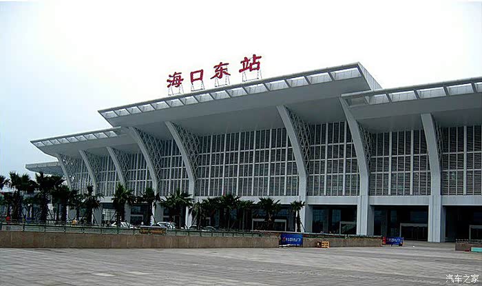 当晚入住海口丽华酒店,因为容姐熟人帮订双标160