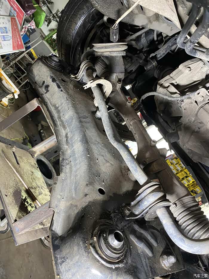 【图】免拆,更换元宝梁胶套_骊威论坛_汽车之家论坛