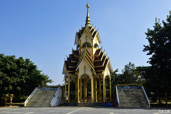 自驾瑞丽过暖冬像候鸟一样选择环境生活十二瑞丽江广场