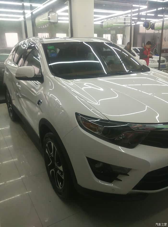 自豪皓月白提车作业没时间选址照相随意拍了求射